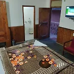 Hotel Unique